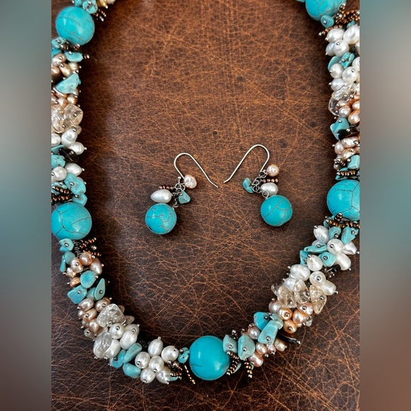 Vintage Turquoise freshwater pearls Necklace with 925 silver pierced Earring